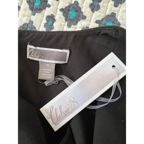 NEW Chelsea 28 Flutter Sleeve Stretch Sheath Little Black Dress Size: 14 - Picture 7 of 10